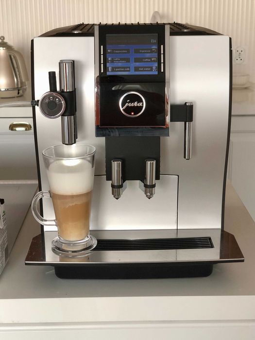 Automatyczny ekspres Jura IMPRESSA Z9 aluminium / model: 13647