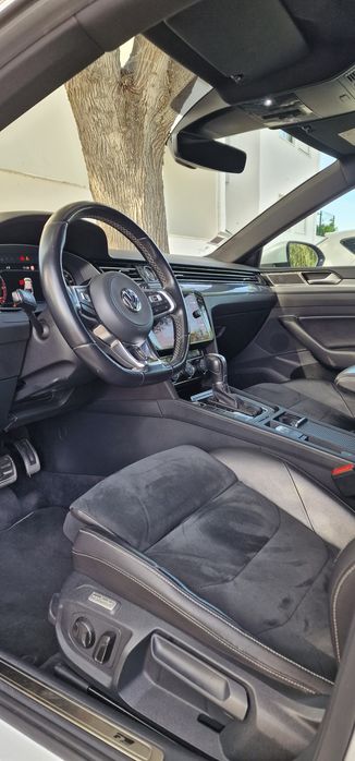 VW Arteon 2.0 TDI R-line