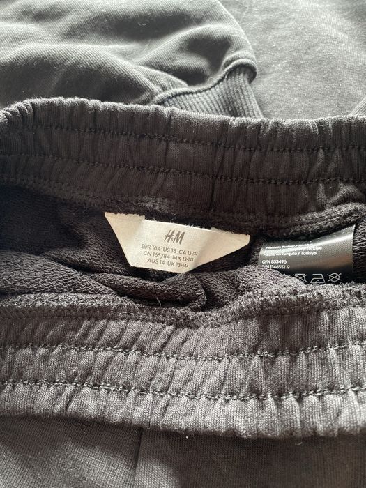 костюм H&M новий