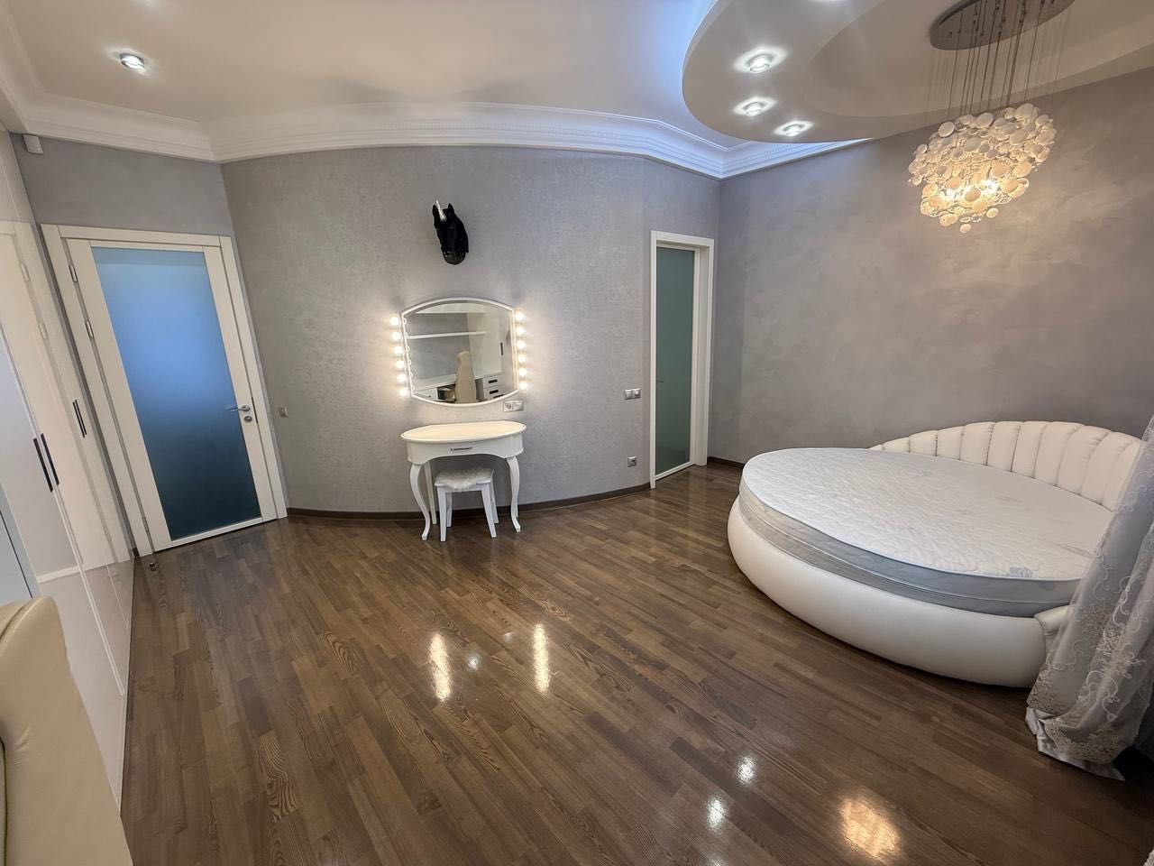 Продам Квартира 4 ком Европейская Центр Набережная Мост Сити