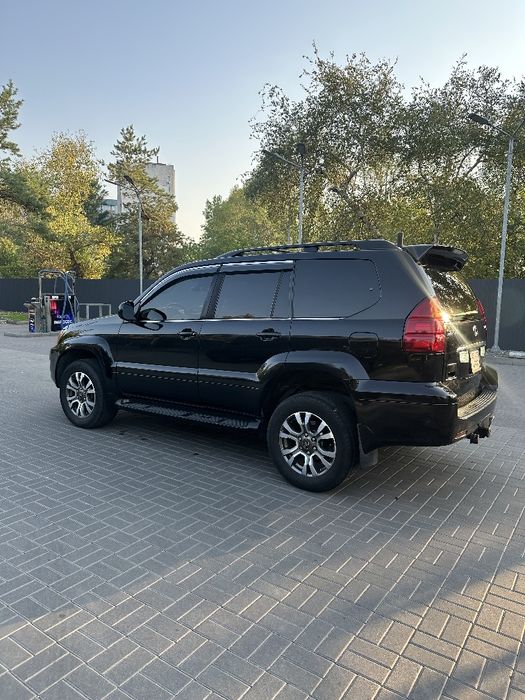 Lexus Gx 470 . 2006 г.