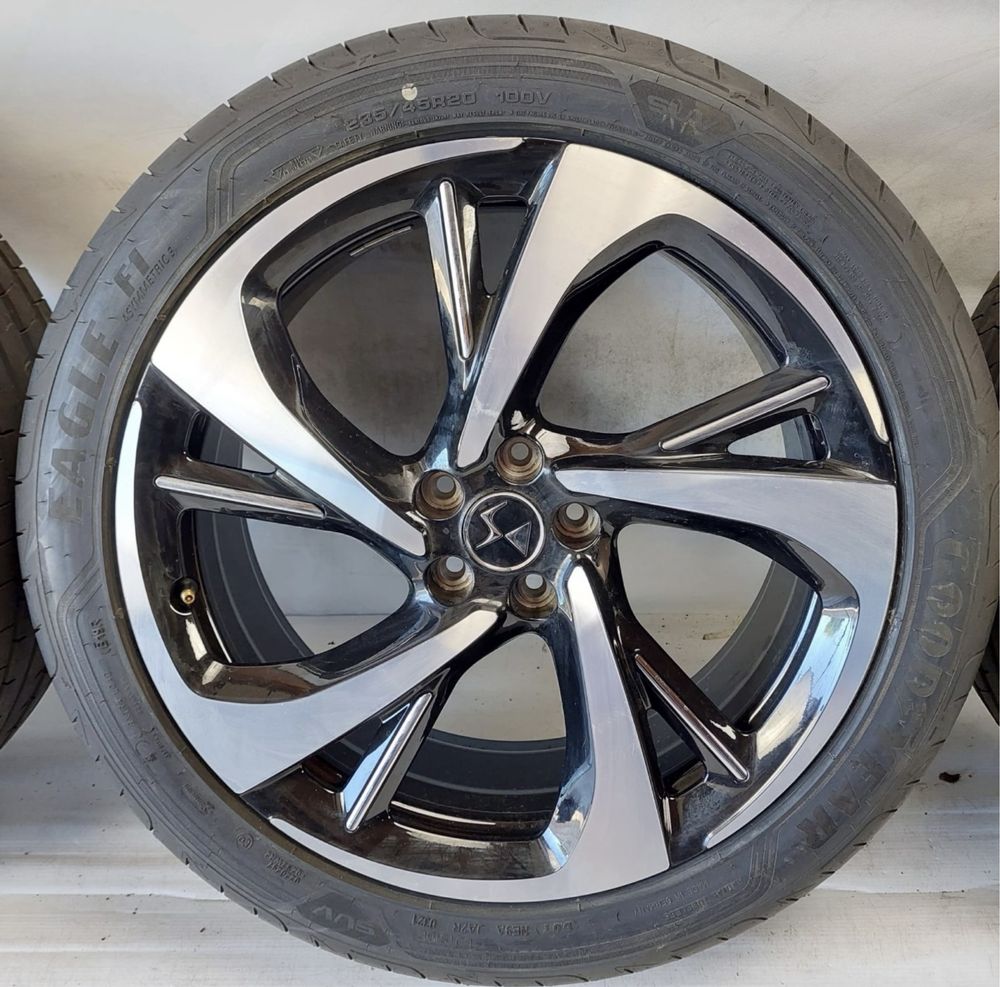 Citroen DS7 Peugeot 5008 Koła Alu 235/45r20 Goodyear 5x108 Lato