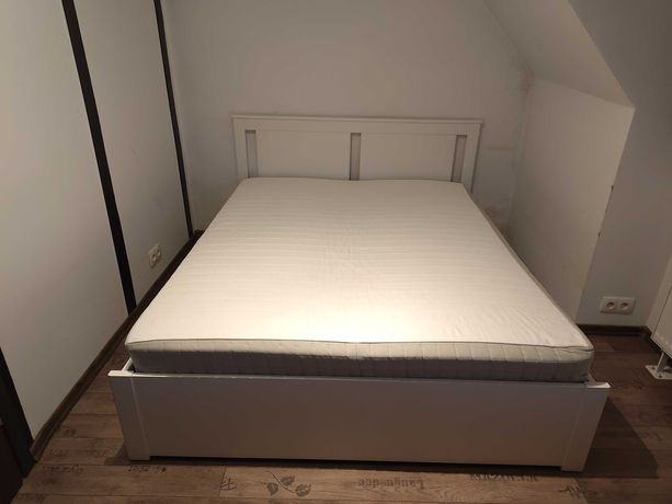 Łóżko Songesand z Ikea + materac Hafslo