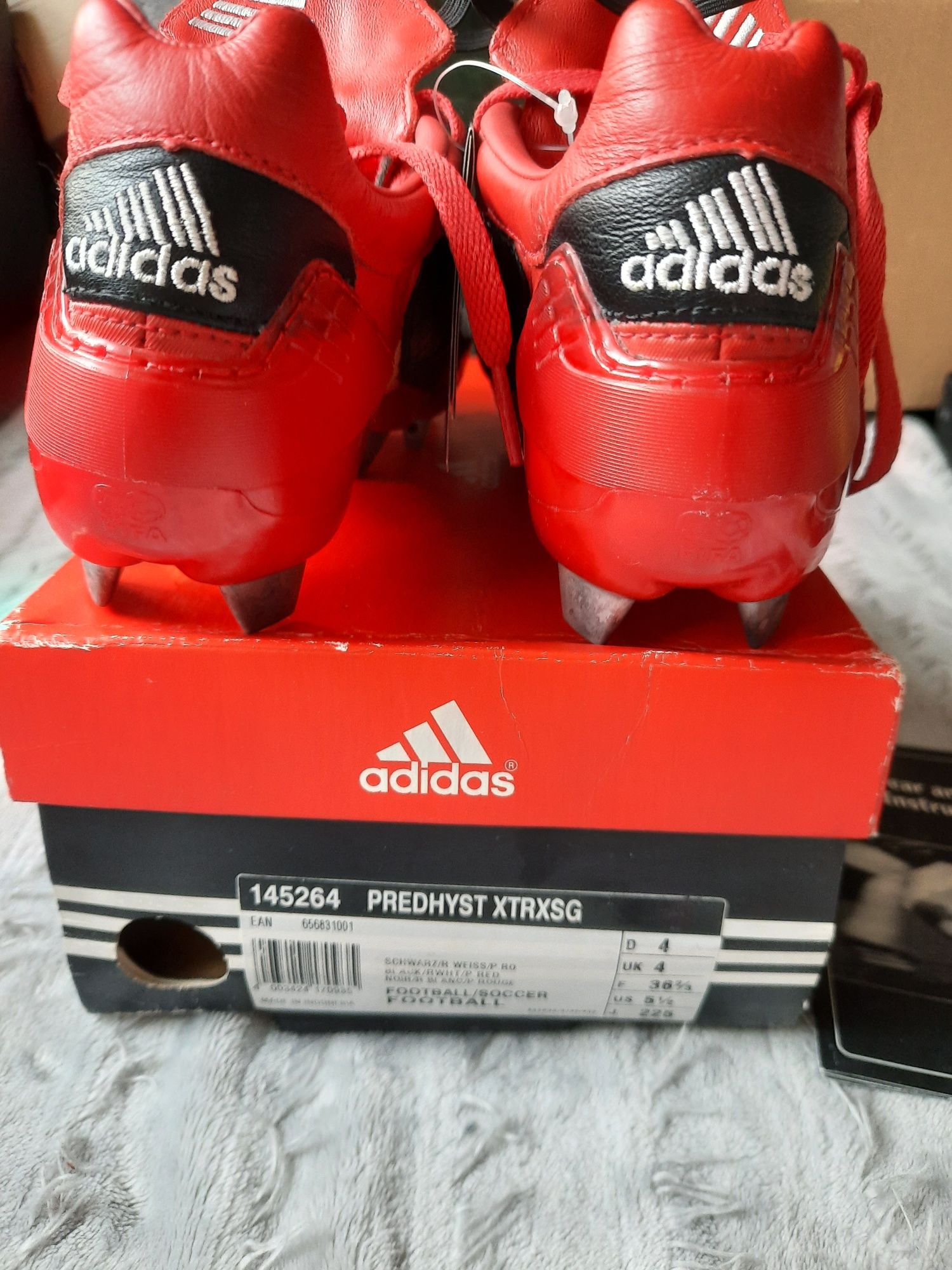 Adidas Predator XTRXSG z 2002r.