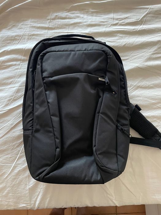 INCASE Laptop Rucksack
