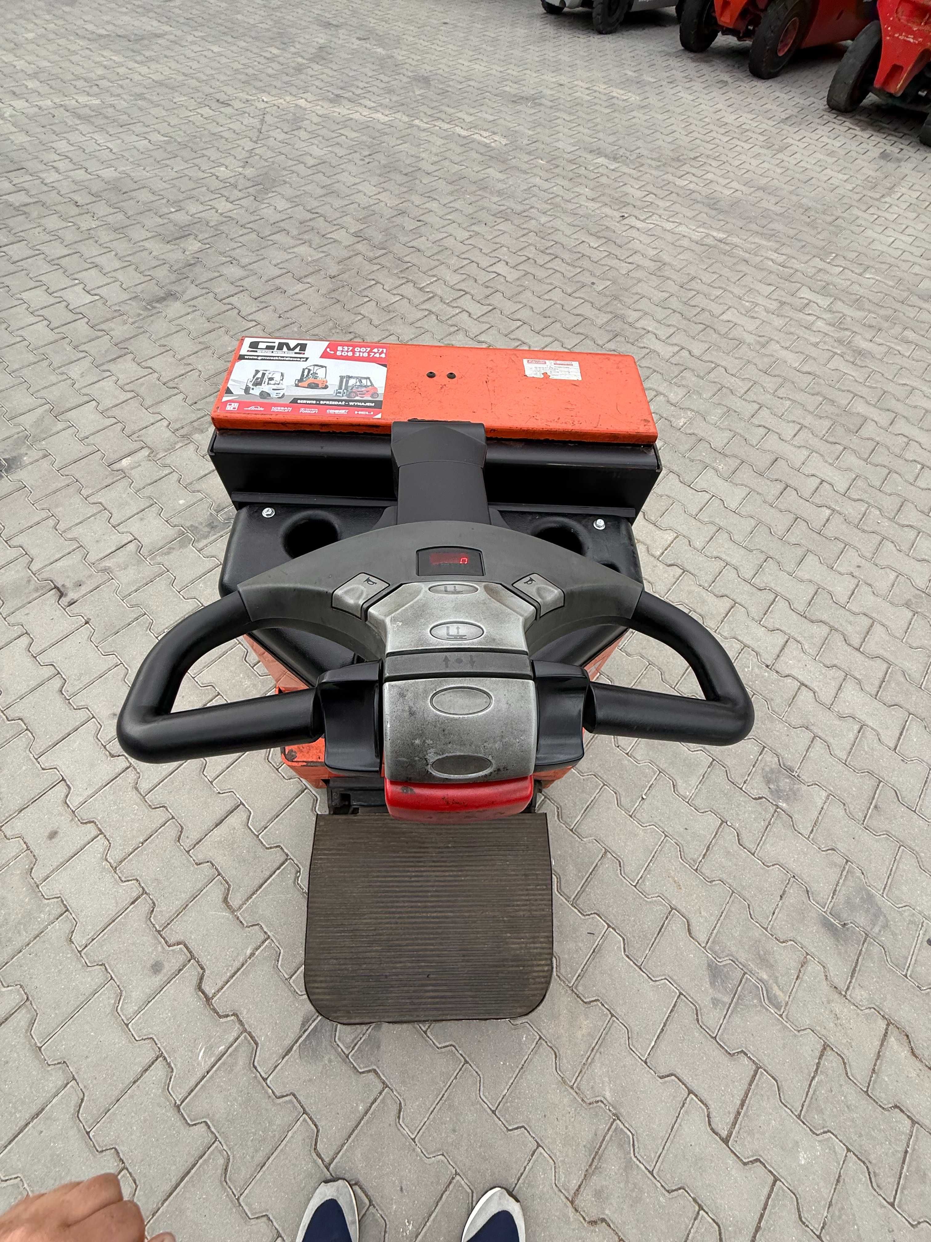 Wózek Paletowy Toyota 7PML20 z podestem 2000kg