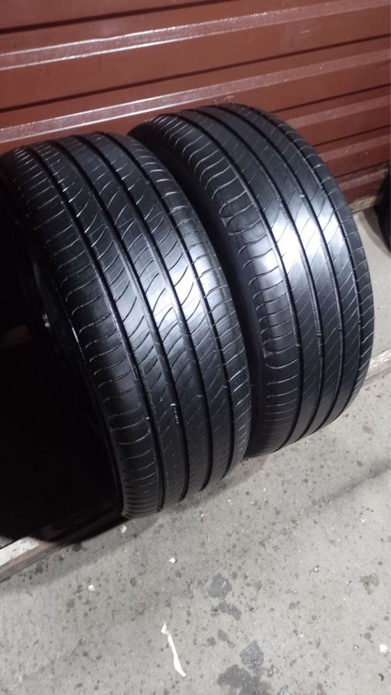 Резина Шини 235 50 R19 Michelin Primacy 4