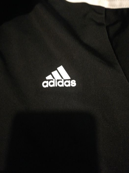 Bluza Adidas zapinana na zamek
