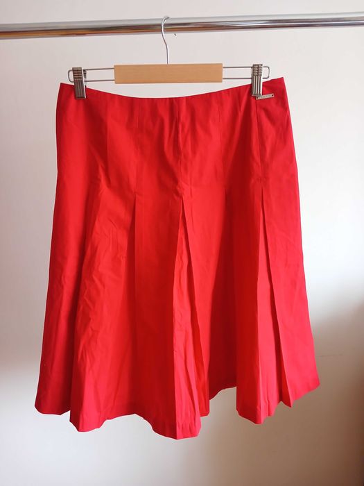 Літня червона спідниця неймовірної якості ELLE