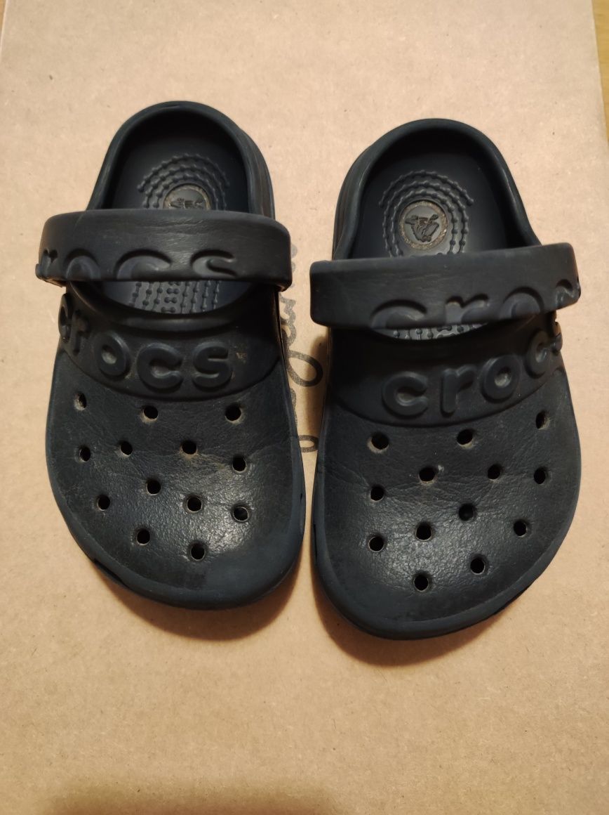 Crocs azuis originais C6