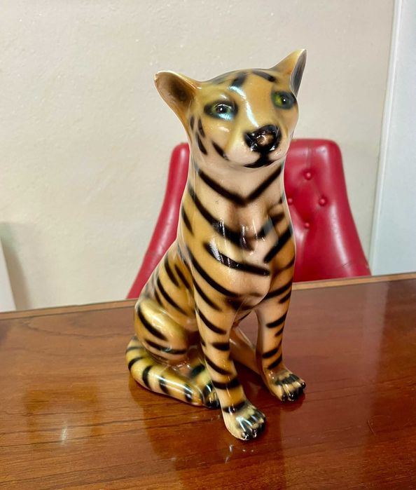 Tigres e outros felinos antigos e vintage