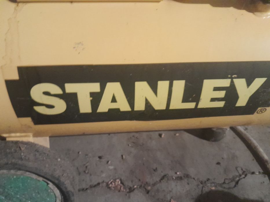 Kompresor Stanley 50l wysyłką za free