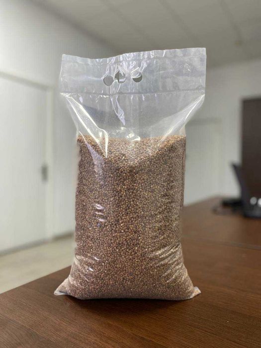 Фасування в поліетиленові мішки по 3 та 5 кг