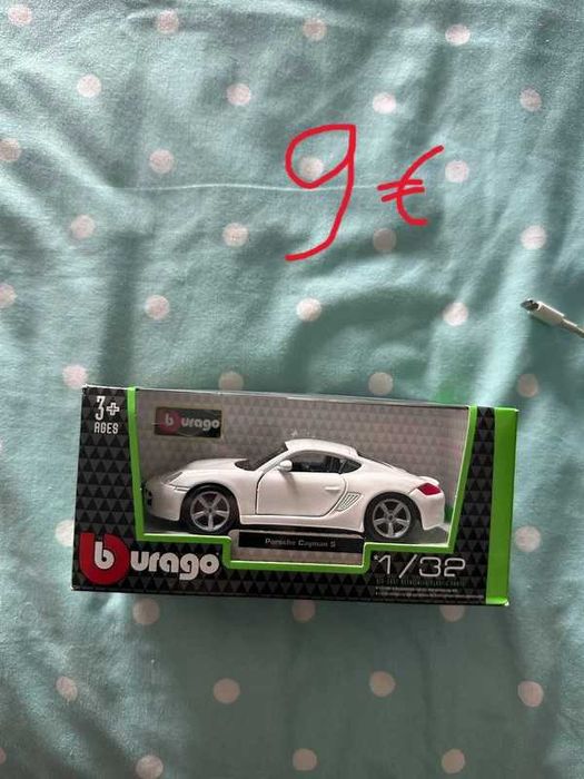 brinquedos novos e embalados