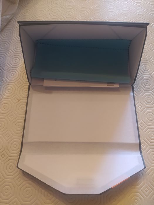 Caixa Timberland para óculos de sol