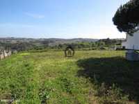 Lote de terreno com excelente vista panorâmica de campo situado a uma