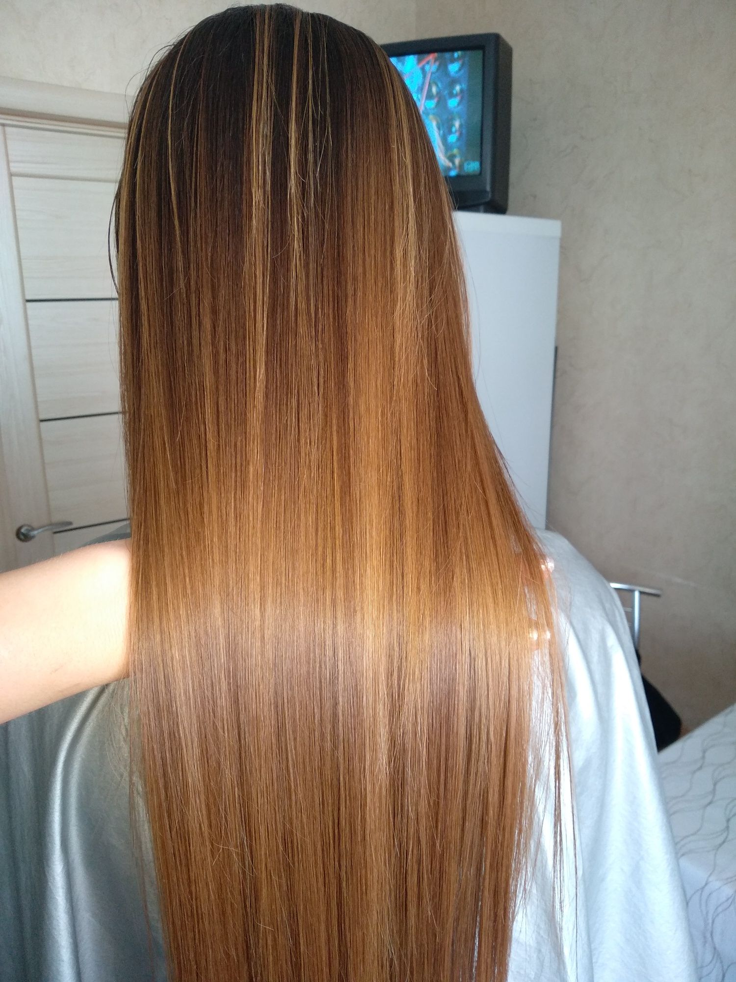 Кератиновое выпрямление волос составом Brazilian Blowout Жк София