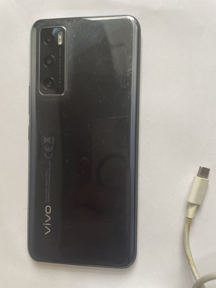 Vivo V2023 8/128 GB android 12