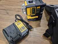 Nível a Laser DeWALT DCE088D1G