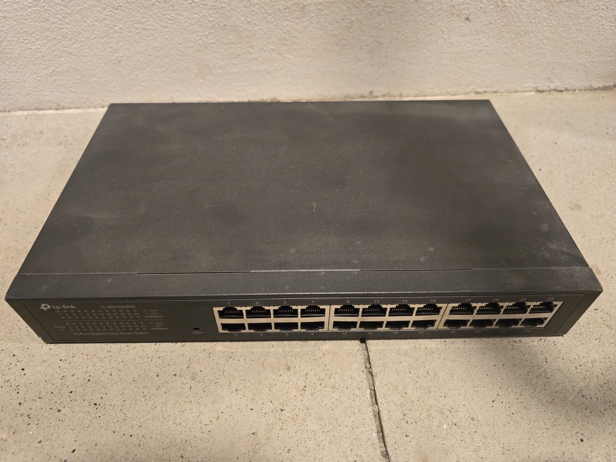 Switch tp-link 24