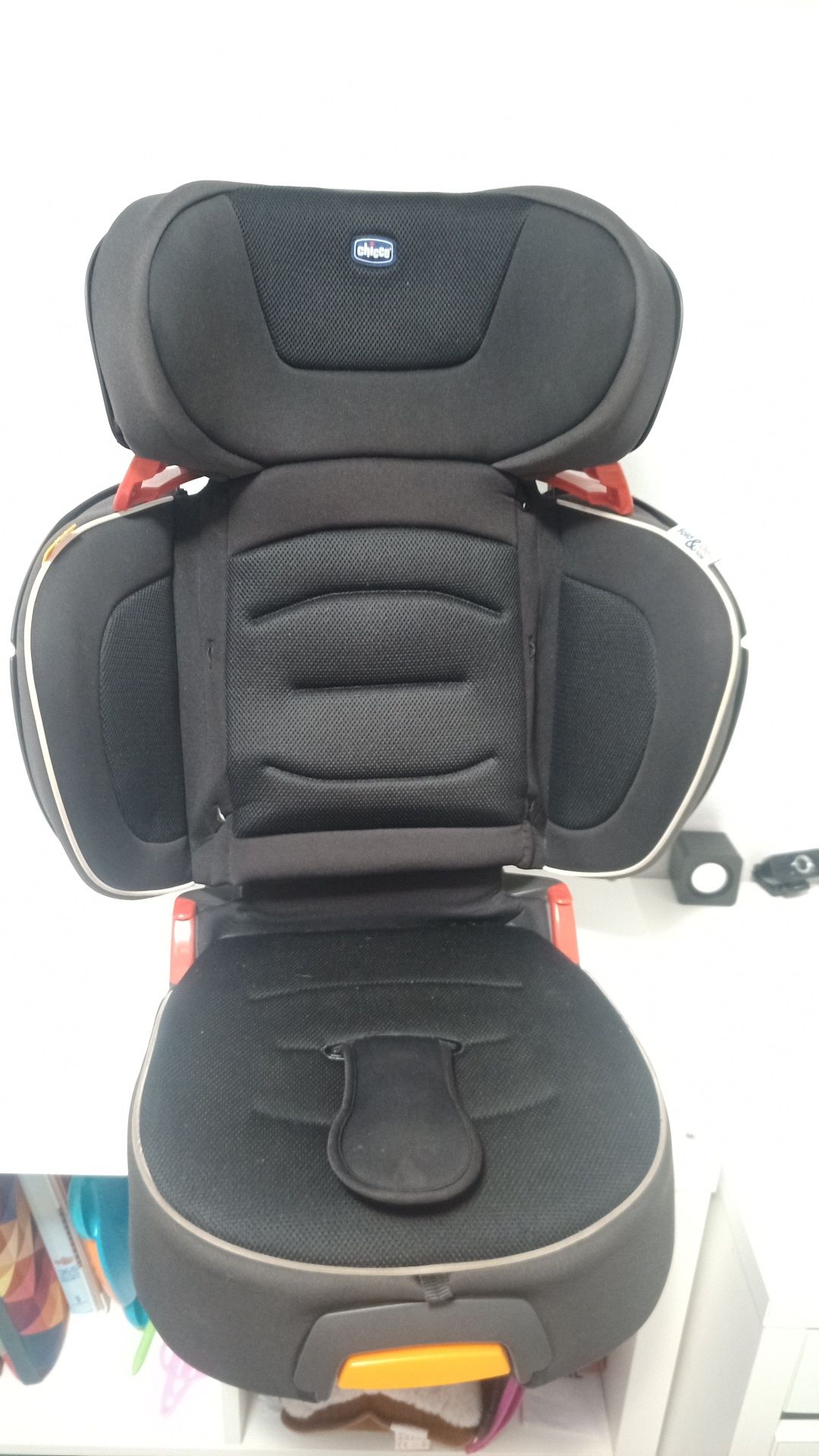 Cadeira auto Chicco Isofix.