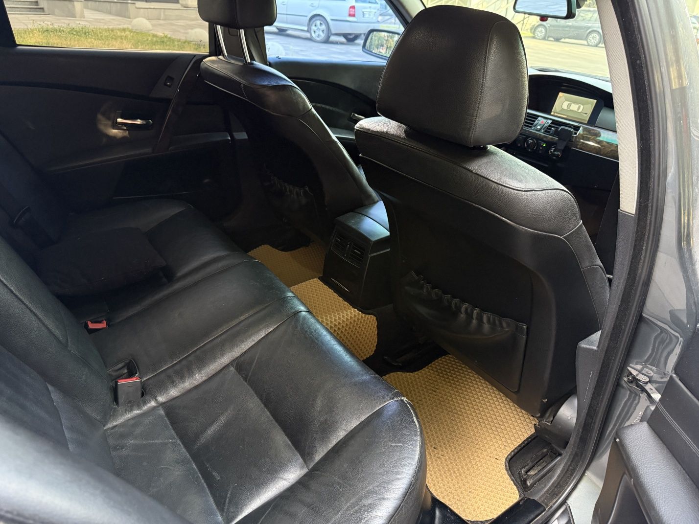 Продам автомобіль BMW 5 series E-60