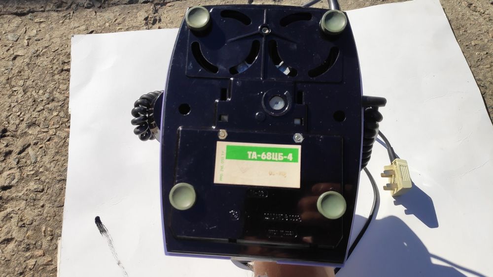 Телефон дисковый