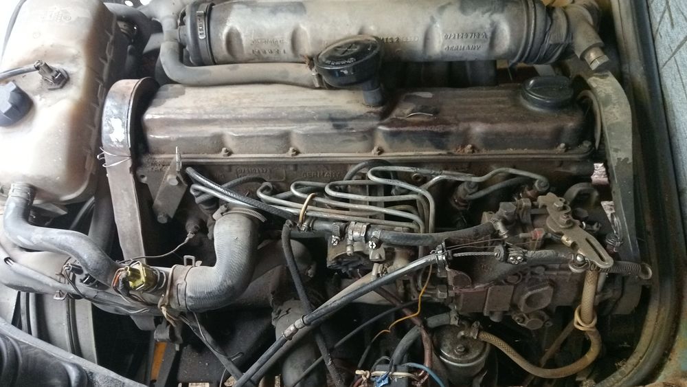 Продам бус Фольксваген лт28 на повному ходу двигун масла не бере після