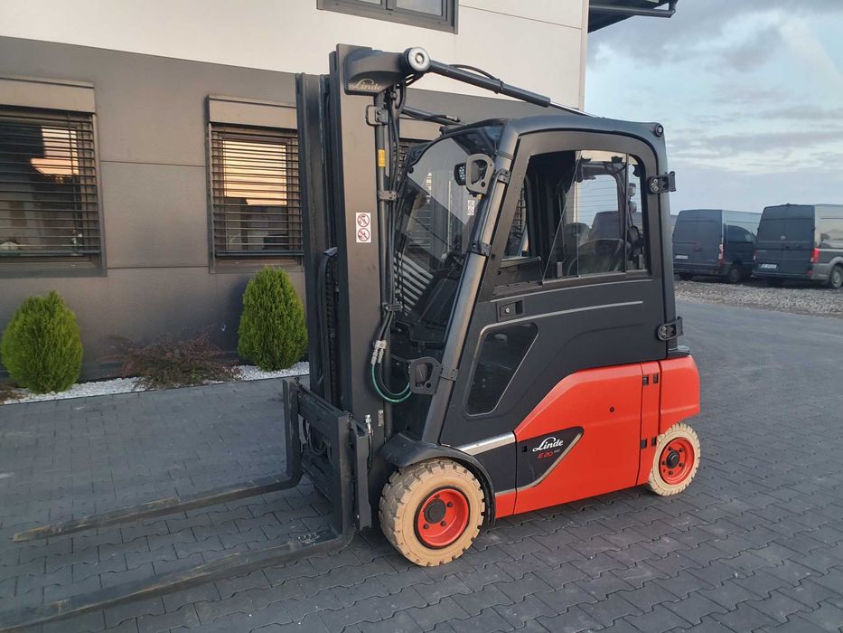 Wózek LINDE E20PL Elektryk 4 sekcje Kabina Ogrzewanie , E20PH E25 E18