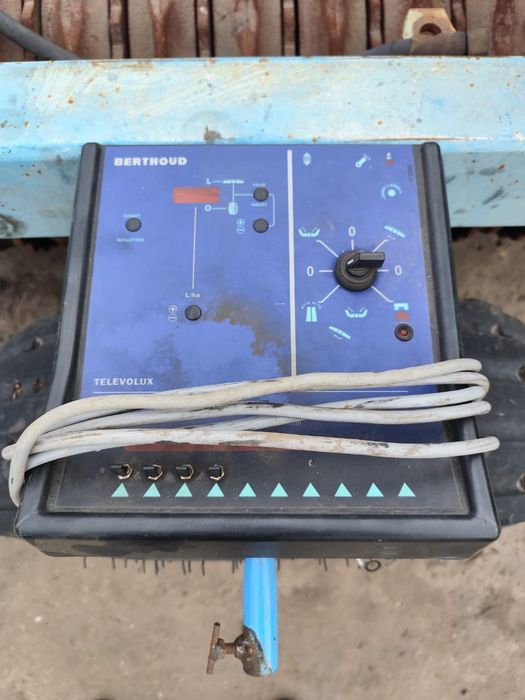 Продам оприскувач Berthoud Tracker 3200