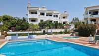 Algarve, Carvoeiro, apartamento T2 para venda, com piscina e garagem,