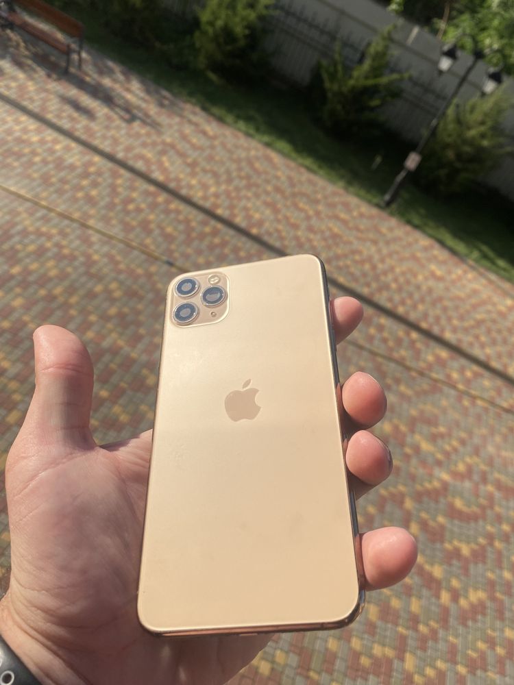 Продам корпус оригинал бу снятый Айфон Apple iPhone 11 Pro Max панель