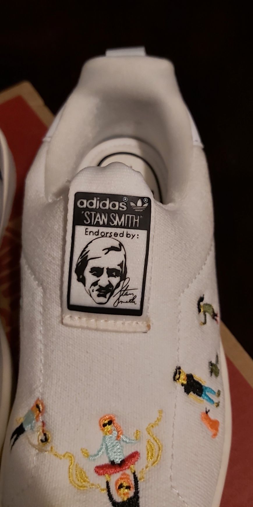 Vende-se ténis marca adidas.