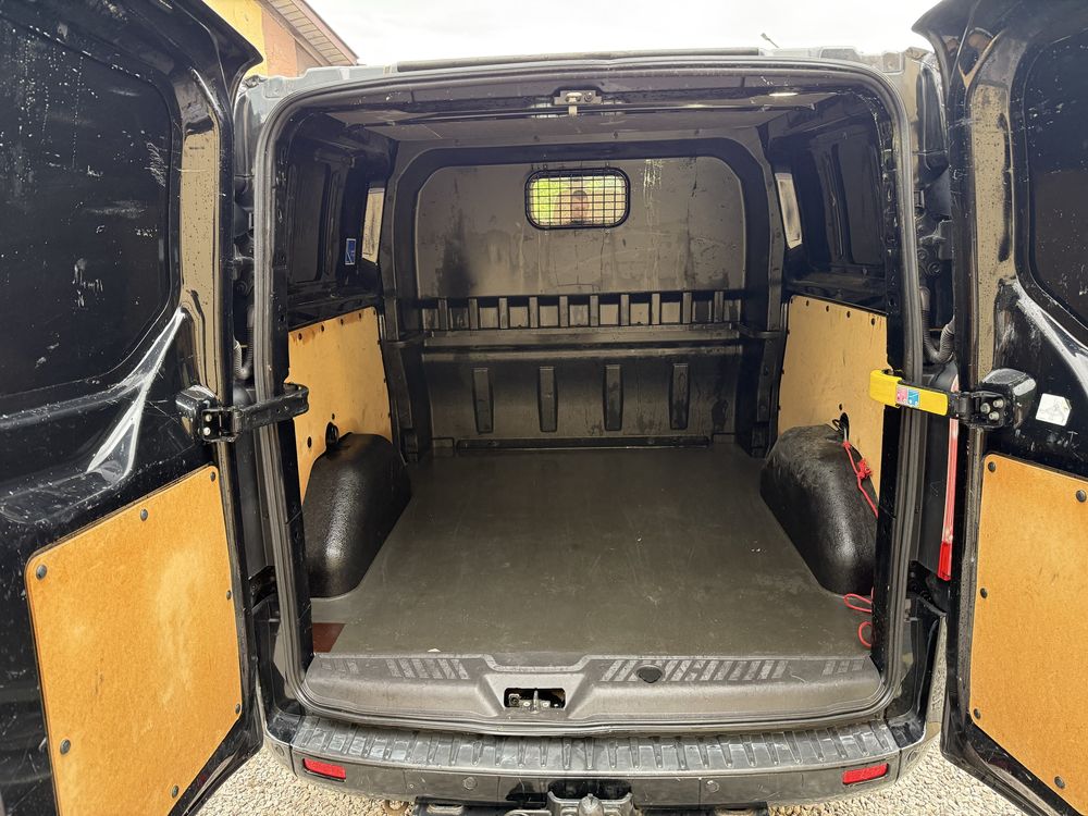 Ford transit custom long 2.2 155km vat 23% 6 osobowy