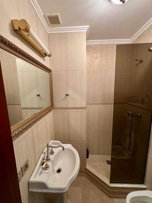 Продається елітна 3-кімнатна квартира в новобудові на Чорновола, 67