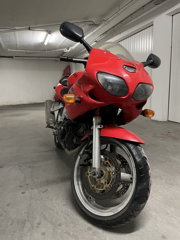 Suzuki sv650s 1999