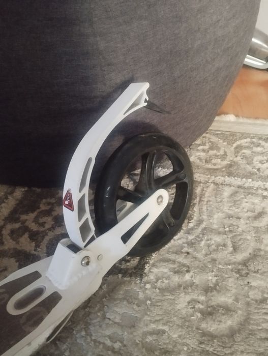 Самокат детский продам