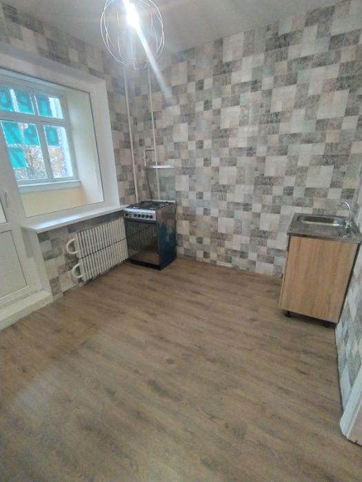 2К! Затишна та тепла квартира на Озерній поруч з озером!