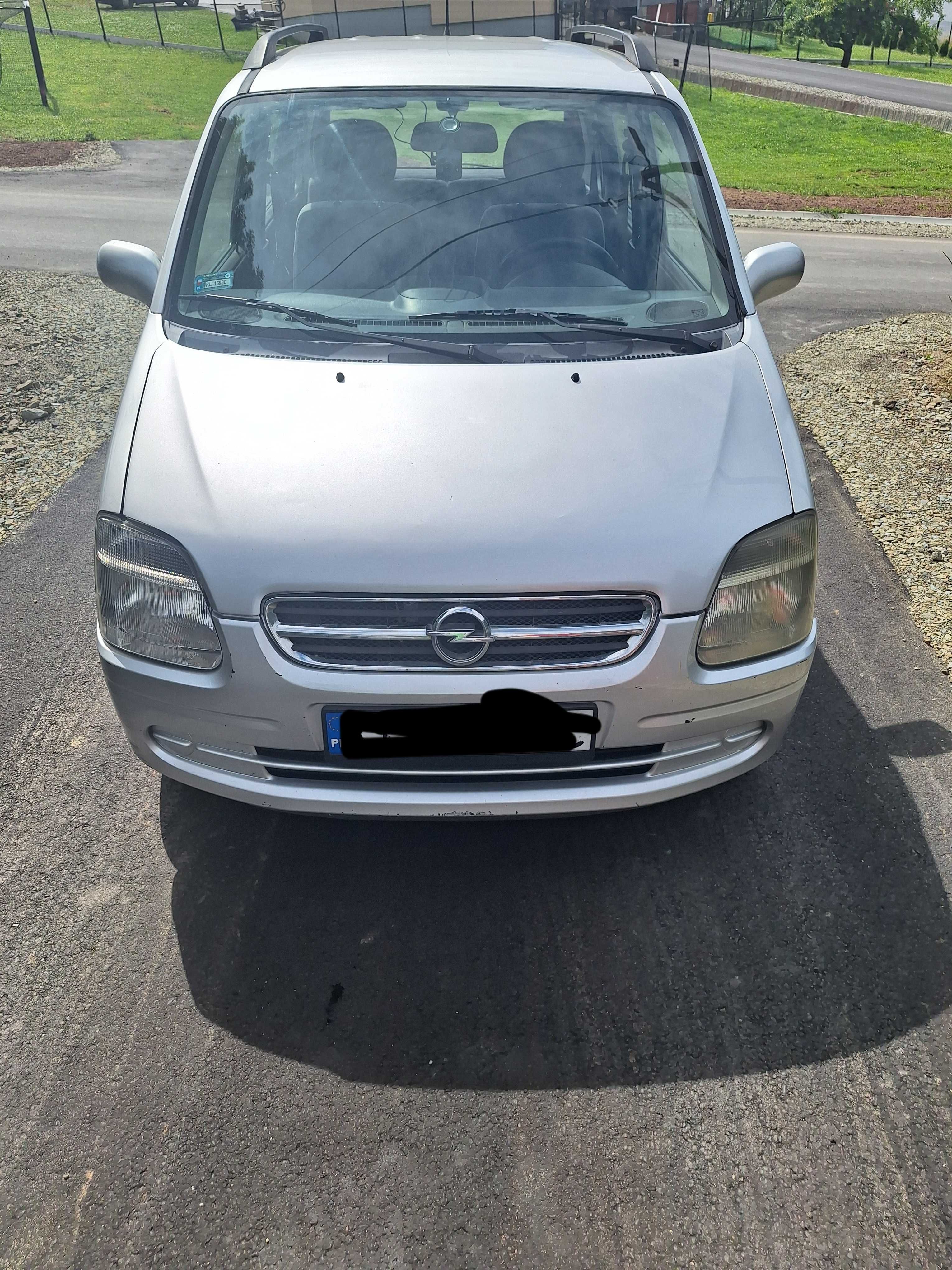 Pojazd Opel Agila