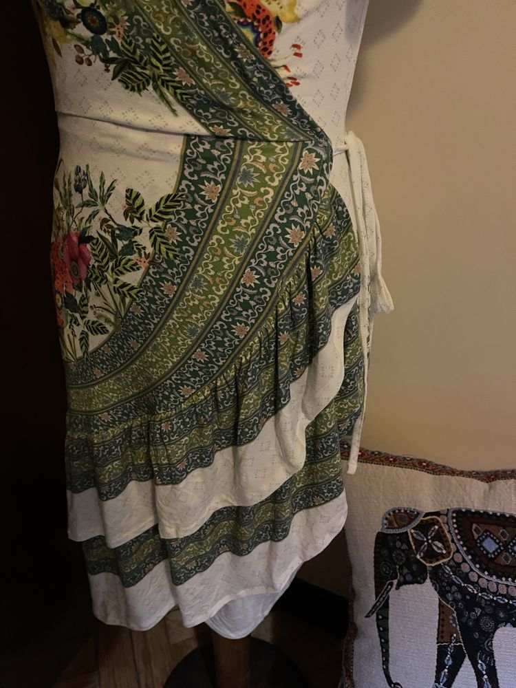 Vestido novo Desigual