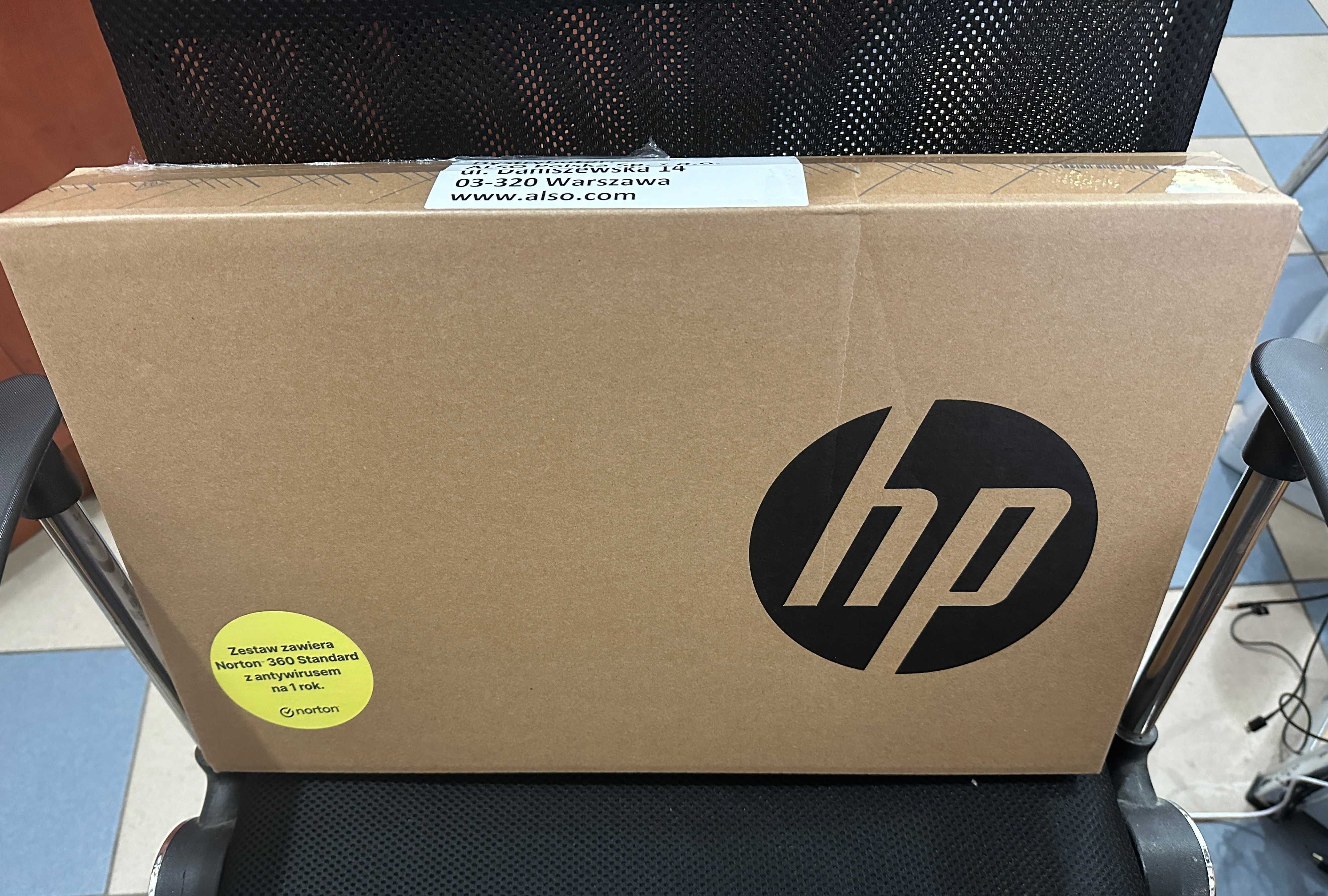 Nowy Laptop HP 250 G10 15,6" Intel N100 8GB  512GB SSD Gwarancja