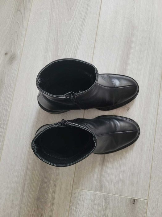 Черевики шкіряні весняні