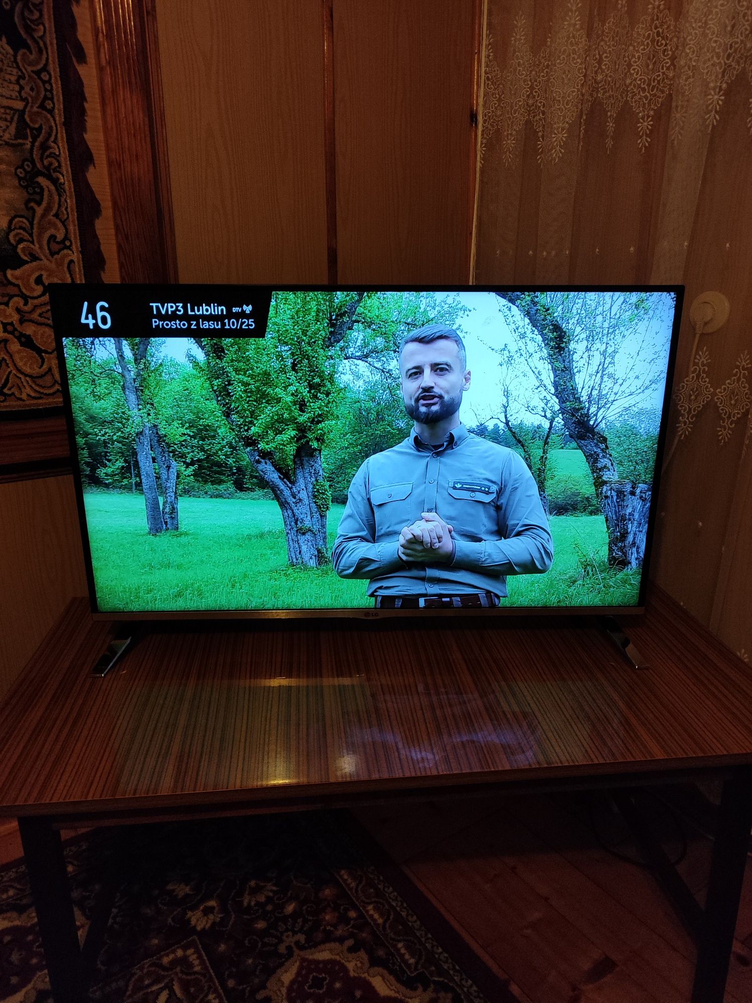 Telewizor  Smart TV LG 42 cale.
