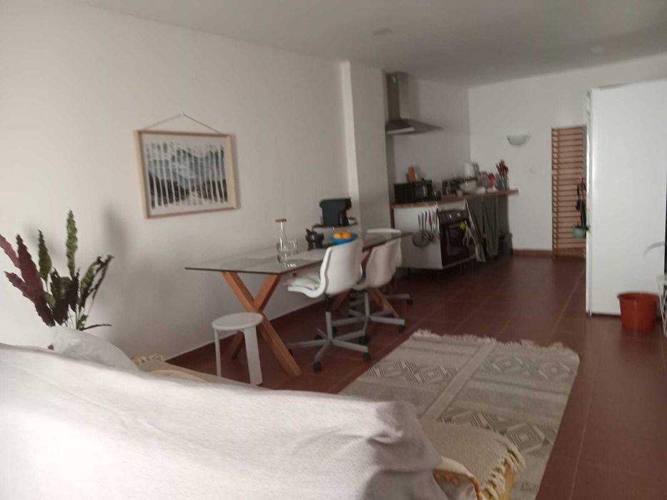 Moradia térrea T2 com 2 suítes – Erra (Coruche) –