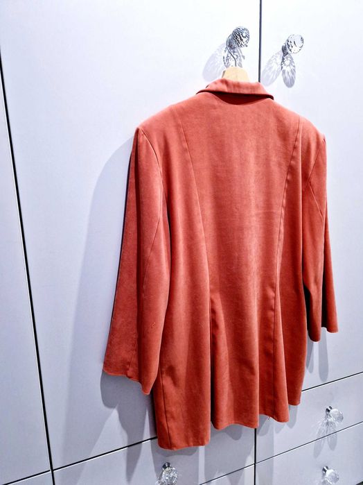Damski żakiet w dużym rozmiarze (54)