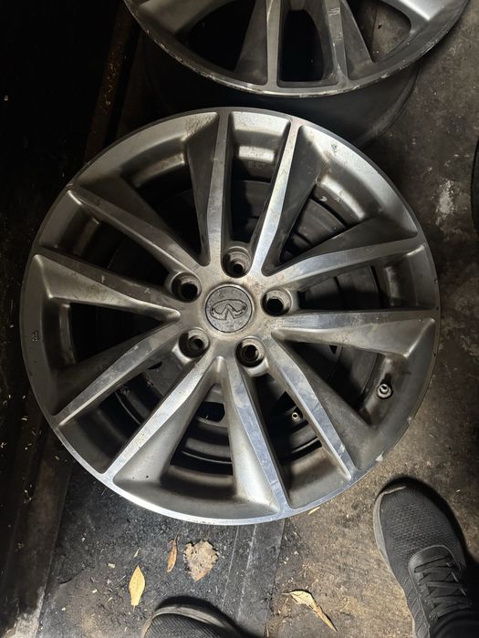 Диски від інфініті R17 Q50