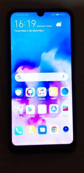 Huawei Y6 (2019) 2 GB RAM · 32 GB armazenamento interno (eMMC)