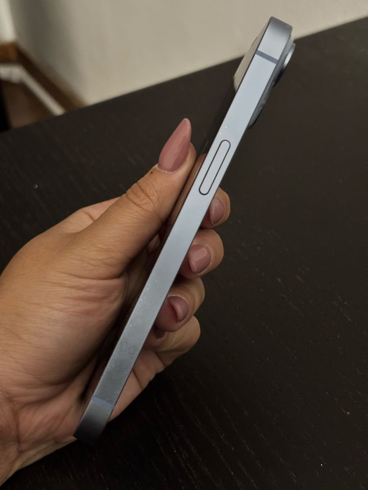 iPhone 14 - 128gb