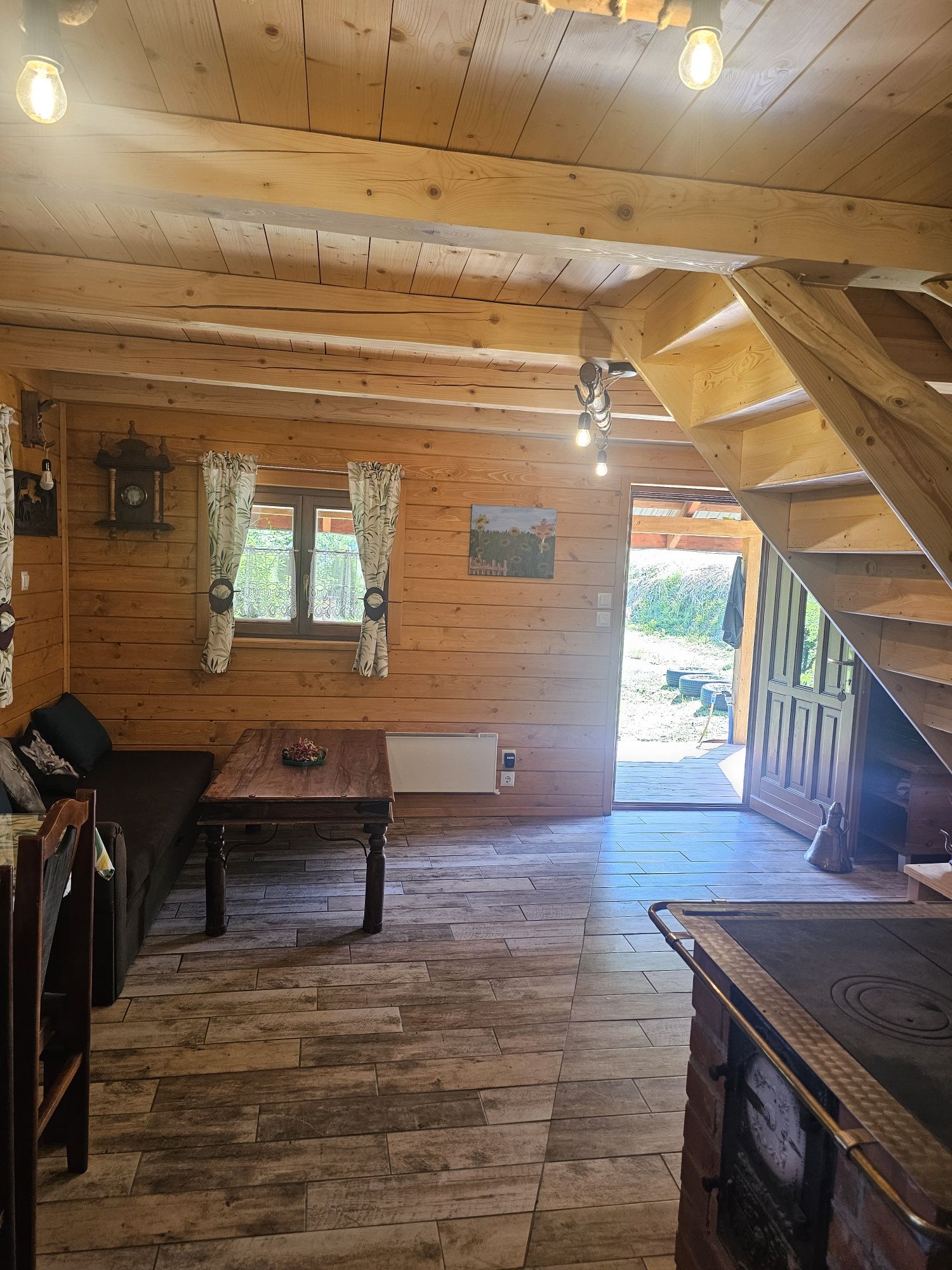 Wynajem domku pod lasem