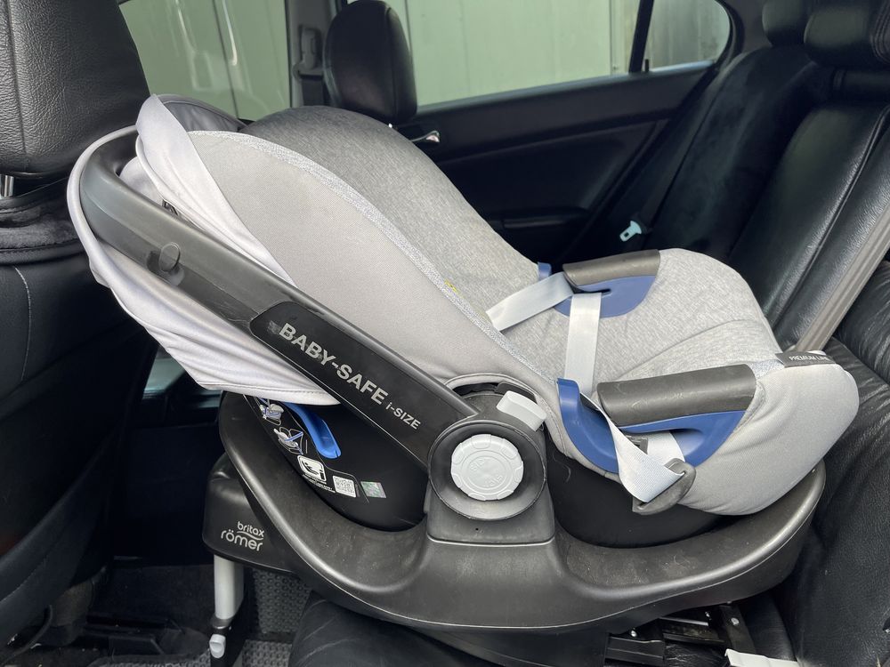 Автокрісло Britax-Romer I-Size Grey+платформа